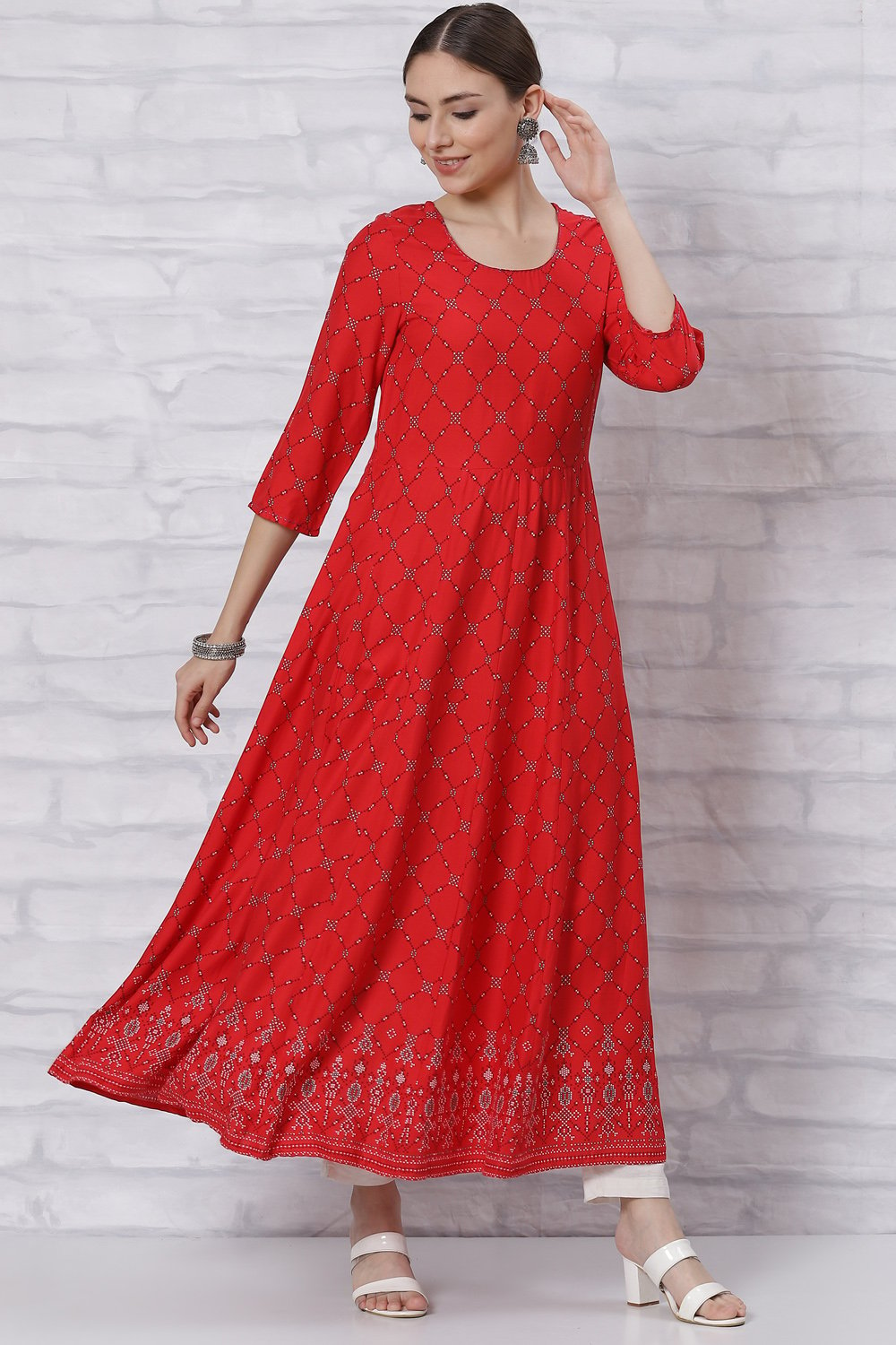 Red Viscose Kalidar Kurta image number 2